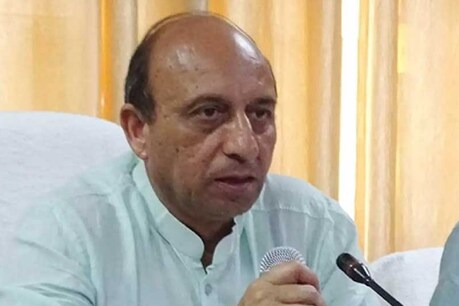उत्तर प्रदेश के स्वास्थ्य मंत्री जय प्रताप सिंह ने कोरोना संक्रमण को लेकर स्थिति स्पष्ट की है.