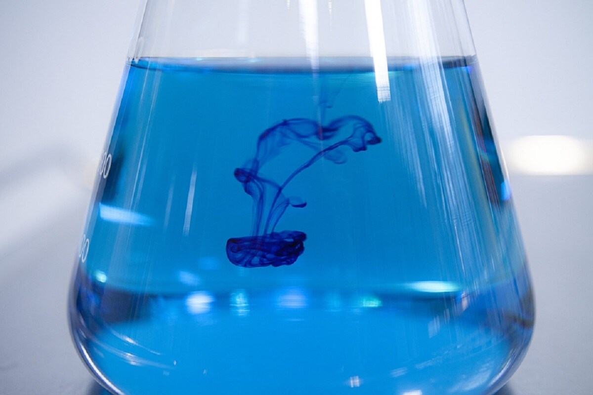virus in lab
