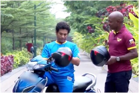 वर्ल्ड सेफ्टी रोड सीरीज का फाइनल मुकाबला आज खेला जाएगा. (फोटो साभार-@sachin_rt)