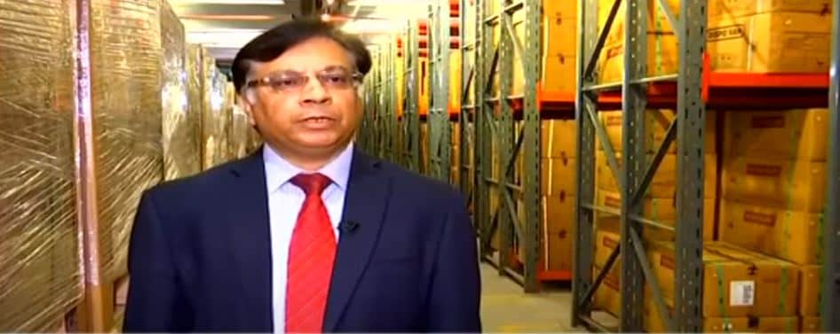 vaccination in india, vaccine syringe, injection manufacturing, indian pharma industry, भारत में वैक्सीनेशन, वैक्सीन सीरिंज, इंजेक्शन उत्पादन, भारत का फार्मा उद्योग