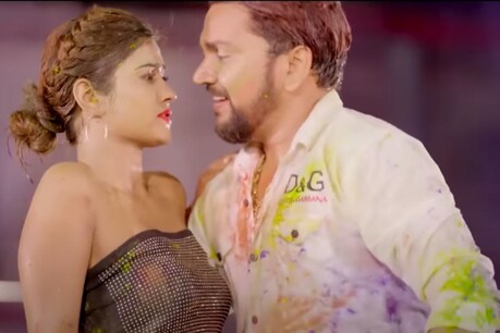 गुंजन सिंह भोजपुरी सिनेमा के फेमस सिंगर हैं. इस नए होली गीत में उनकी केमिस्ट्री आकांक्षा दुबे के साथ खूब जम रही है.