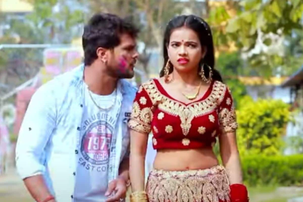 Khesari Lal Yadav Arshiya Arshi Trending Bhojpuri Song Bondhu Teen Din Desi  Girl Shandar Dance Video SPUP | Desi Girl Ka Dance: खेसारी के भोजपुरी गाने  पर लहंगा में देसी गर्ल ने किया ऐसा डांस, वीडियो उड़ा रहा गर्दा! | Zee News  Hindi