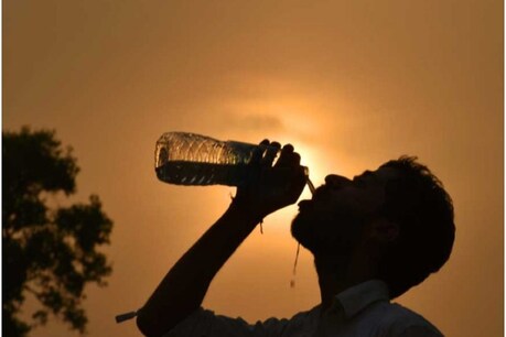 विभाग का कहना है कि इस समय पंजाब व आसपास के क्षेत्र के ऊपर एक परिसंचरण तंत्र बना हुआ है जिसका विस्तार सतह से 1.5 किलोमीटर ऊपर तक है. (सांकेतिक तस्वीर)