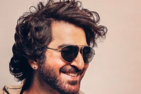 जीत ने उन सभी लोगों से कोविड-19 की जांच कराने का आग्रह किया जो उनके संपर्क में आए हैं. (Photo: https://www.instagram.com/jeet30/)