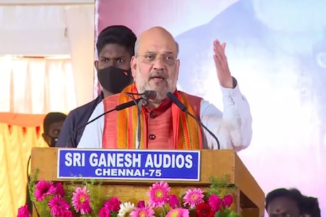 तमिलनाडु के तिरुकोयिलूर में एक चुनावी रैली को संबोधित करते अमित शाह. (BJP4India Twitter/1 April 2021)