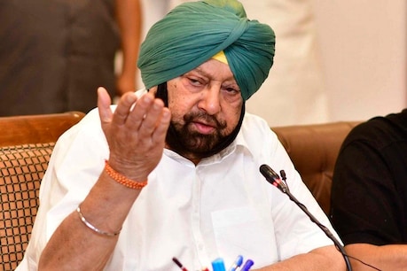 पंजाब के सीएम अमरिंदर सिंह के खिलाफ मोर्चा बन सकता है.