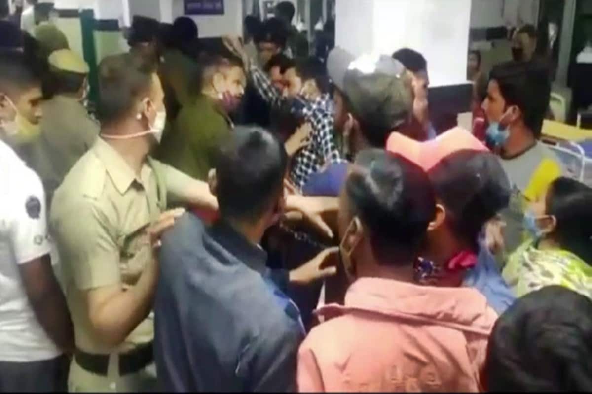 VIDEO: चंबा मेडिकल कॉलेज में मरीज की मौत पर हंगामा, पुलिस से उलझे ग्रामीण