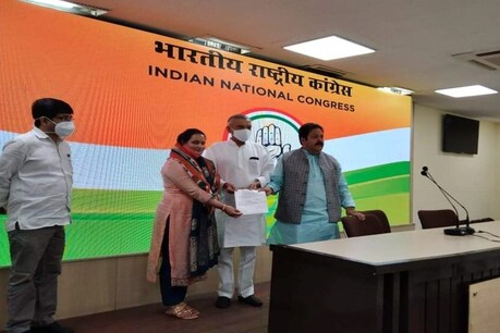 दिल्ली में कांग्रेस में शामिल हुई दयाल प्यारी.