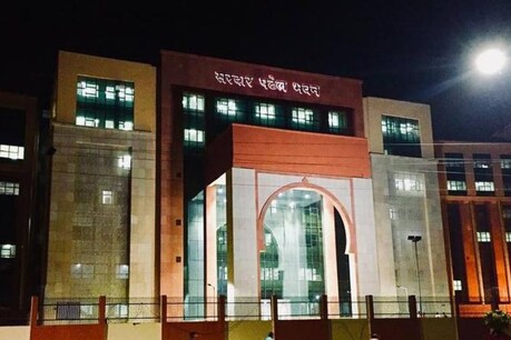 बिहार के 154 IPS अफसरों ने अपनी संपत्ति का ब्यौरा सार्वजनिक किया है.