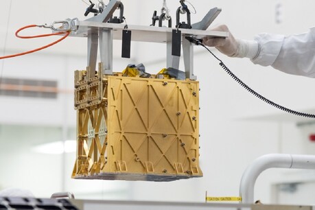 मॉक्सी (MOXIE) का ने पहले प्रयास में 5 ग्राम ऑक्सीजन का उत्पादन किया है. (तस्वीर: NASA/JPL-Caltech)