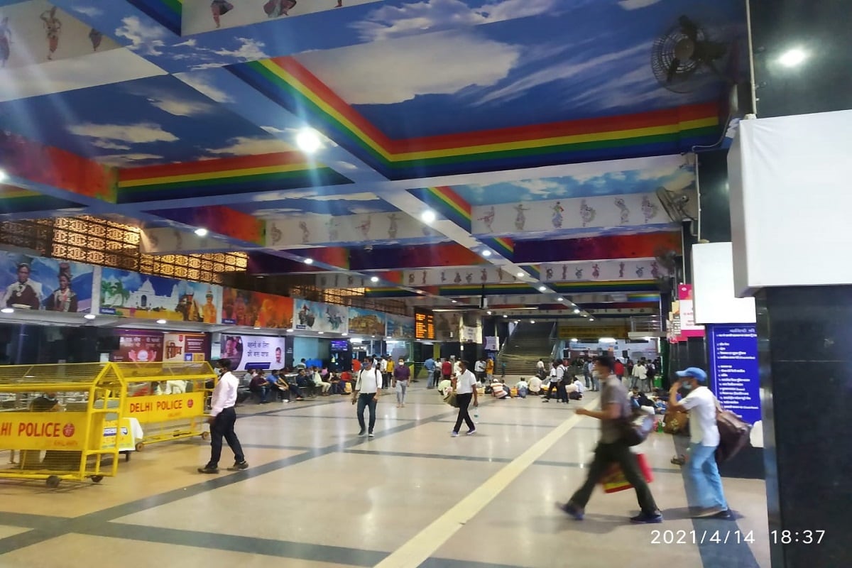 Indian Railways, Northern Railway, Anand Vihar Rail Terminal, New Delhi Railway Station, Coronavirus, Covid 19, भारतीय रेलवे उत्तर रेलवे आनंद विहार रेल टर्मिनल नई दिल्ली रेलवे स्टेशन, कोरोना वायरस, कोविड-19,