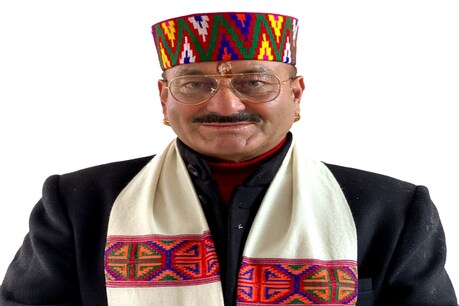 धर्मशाला के ओंकार नेहरियां मेयर चुने गए हैं.