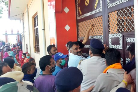 ऊना में युवती की हत्या पर बवाल.