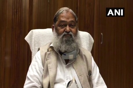 हरियाणा के गृहमंत्री ने ऐलान किया है कि कल से प्रदेश में शाम 6 बजे सभी दुकान बंद हो जाएंगी.