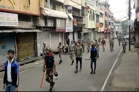 भोपाल में लॉकडाउन का सुरक्षा बलों के जवान सख्ती से पालन करवा रहे हैं.