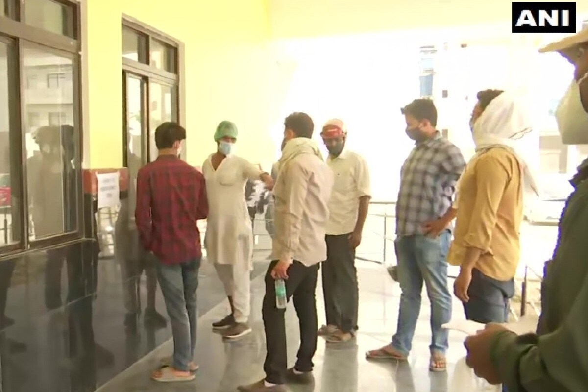 Patna, Nalanda Medical College, lowered beds, corona patients, treatment, long wait, corona in Bihar, Patna News