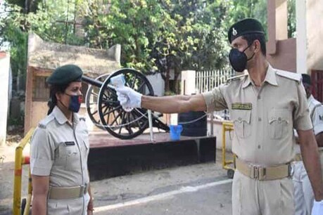 बिहार पुलिस के 100 से अधिक अफसर कोरोना संक्रमित, इन जिलों में हालात भयावह