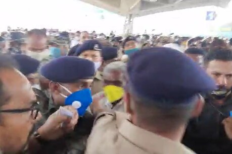 रेल सेवा के उद्घाटन के ठीक पहले गोड्डा रेलवे स्टेश पर मची अफरातफरी.