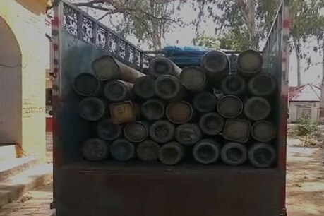 UP: हरदोई में ऑक्सीजन की कालाबाजारी पकड़ी गई है.