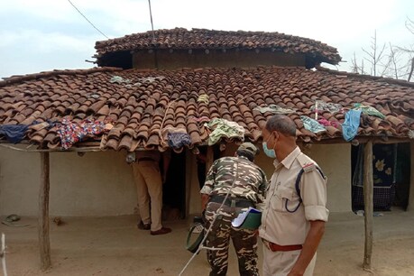 पुलिस ने मौके से आरोपी को गिरफ्तार किया.