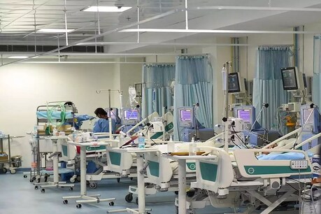 रोहतक में को निजी अस्पतालों को अब कोरोना मरीजों को भर्ती करना होगा.( फाइल फोटो)