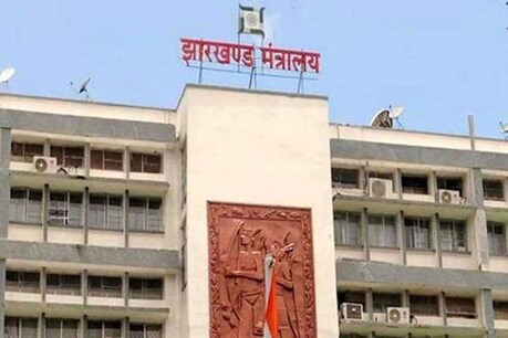 झारखंड मंत्रालय में सोमवार को सन्नाटे का आलम रहा.