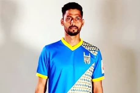 अनुभवी गोलकीपर लक्ष्मीकांत कट्टीमनी अब 2021-22 सीजन के अंत तक हैदराबाद एफसी से जुड़े रहेंगे.