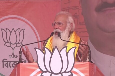पश्चिम बंगाल के सिलीगुड़ी में पीएम नरेंद्र मोदी