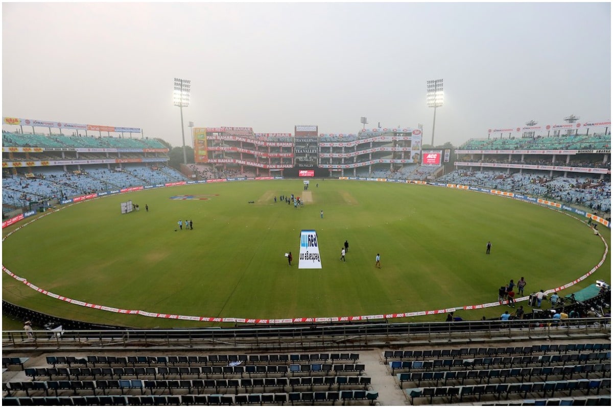 IPL 2021: दिल्ली और अहमदाबाद में लगी बायो-बबल में सेंध, 29 मैच बाद टालनी पड़ी लीग