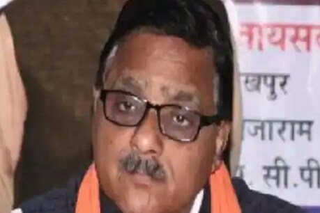 गोरखपुर: बीजेपी विधायक डॉ राधामोहन दास अग्रवाल ने कोवीशील्ड वैक्सीन के दामों पर सवाल उठाए हैं. (File Photo)