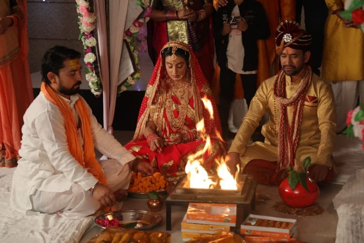 Nirahua-Akanksha Singh