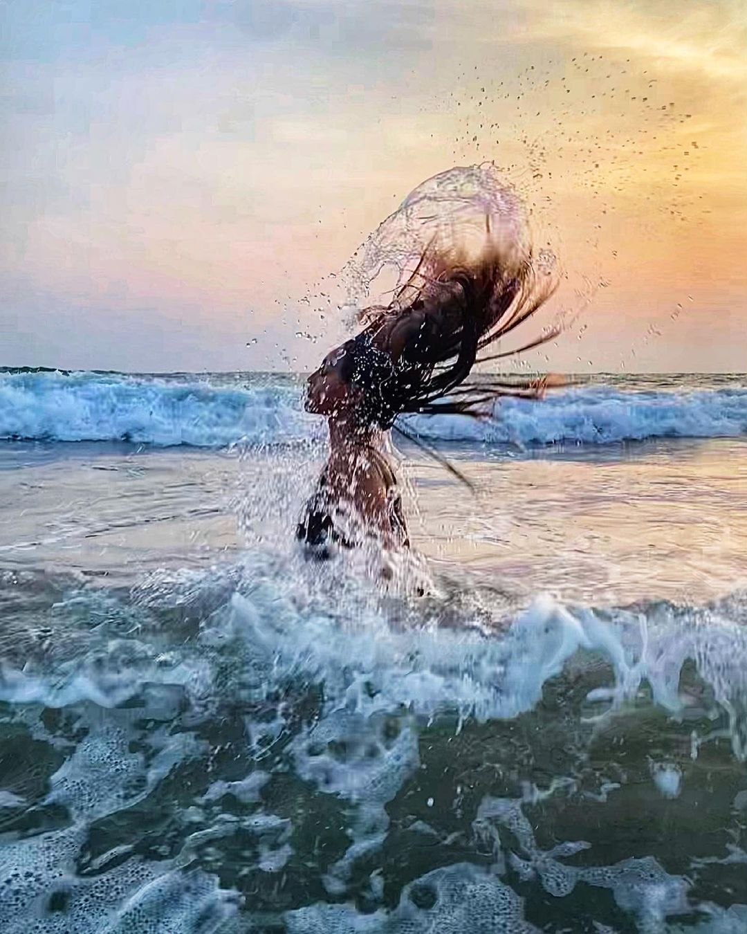  2011 में उन्होंने एक हजारों में मेरी बहना है में जीविका का किरदार निभाया था. (Image: Instagram)