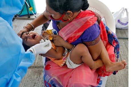 गाइडलाइन में कोरोना से पीड़ित बच्चों को चार कैटेगरी में बांटा गया है.