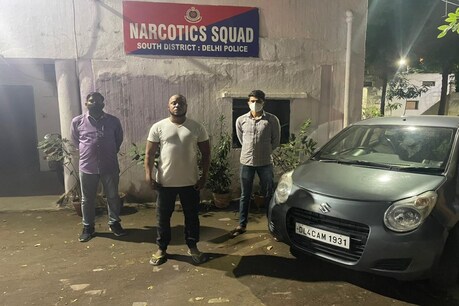 साउथ जिले की नारकोटिक्स टीम (Narcotics Team) ने गुप्त सूचना के आधार पर एक विदेशी नागरिक को ड्रग्स तस्करी के मामले में गिरफ्तार किया है.