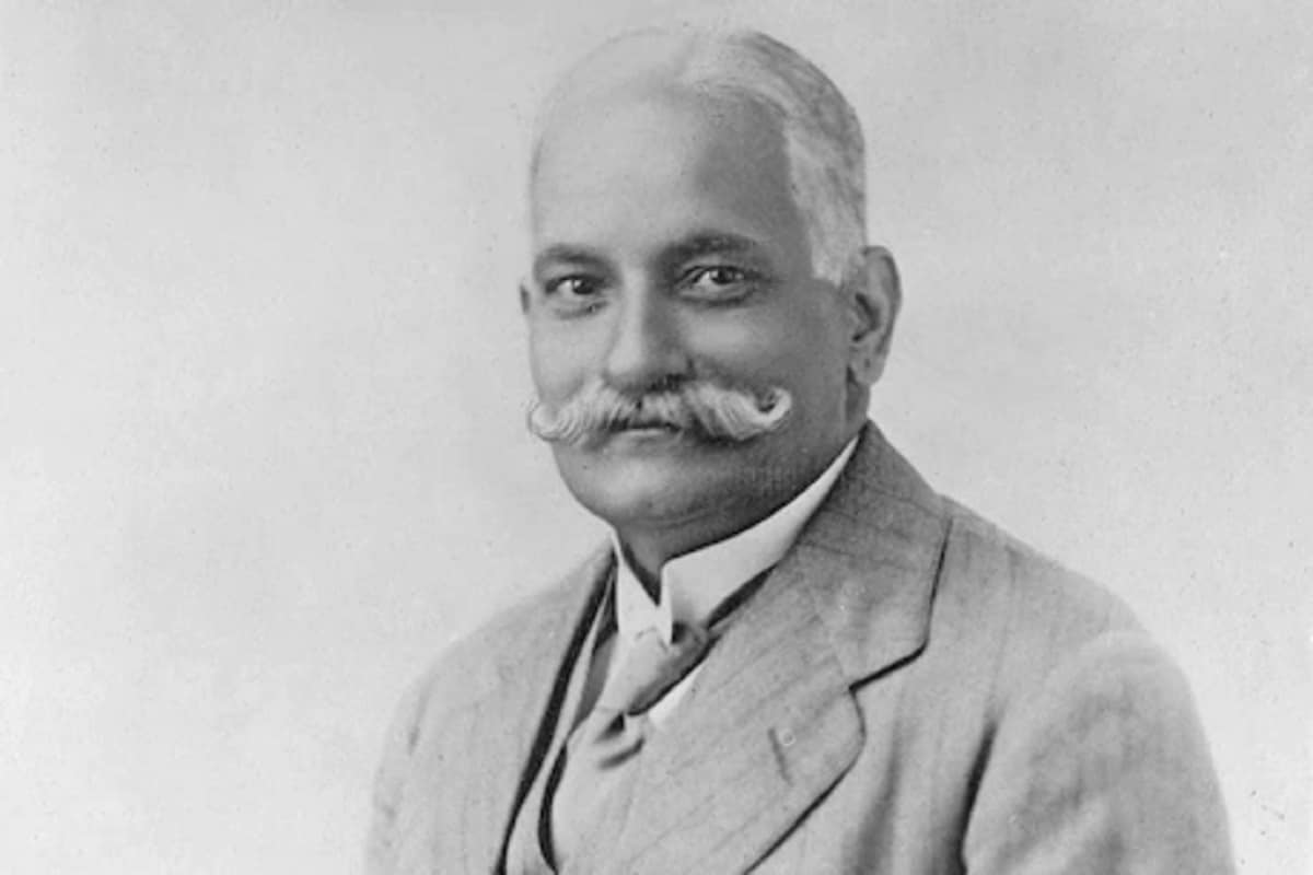 History, Indian History, Motilal Nehru, Jawaharlal Nehru, Mahatma Gandhi, Indian Lawyer, INC,