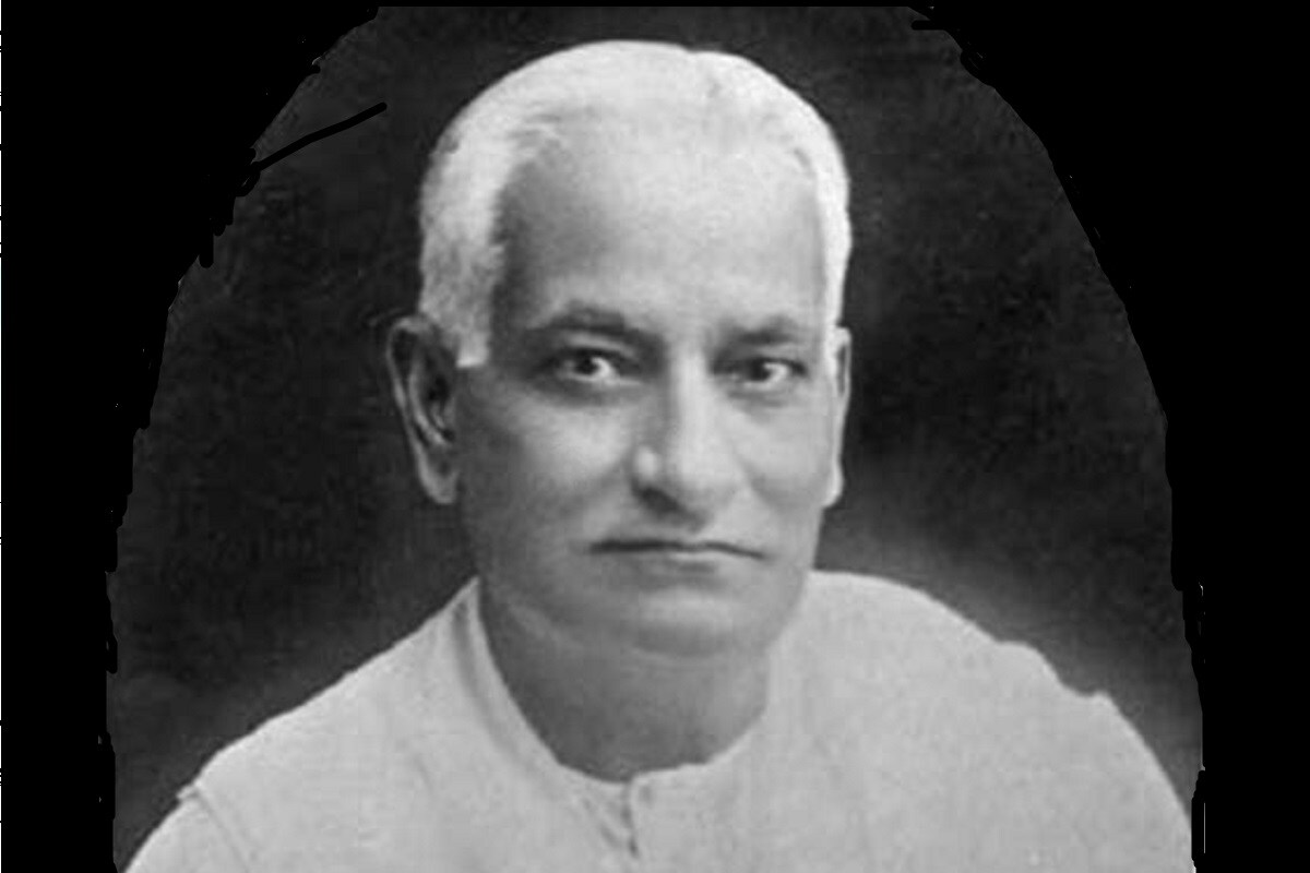 History, Indian History, Motilal Nehru, Jawaharlal Nehru, Mahatma Gandhi, Indian Lawyer, INC,