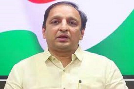 कांग्रेस नेता सचिन सावंत पीएम केयर्स फंड को लेकर लगाए आरोप.
