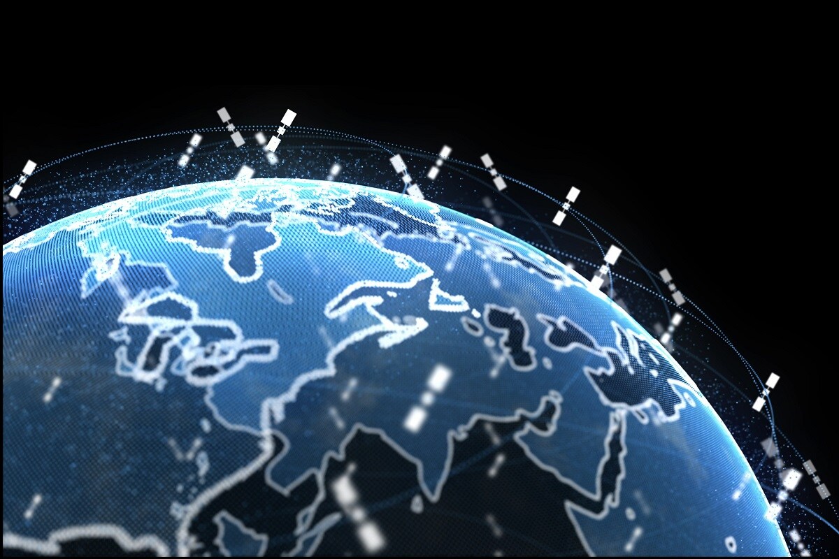 Space, Earth, Elon Musk, SpaceX, Monopoly, Space Competition, Space accessibility, Starlink, Lower Orbit,