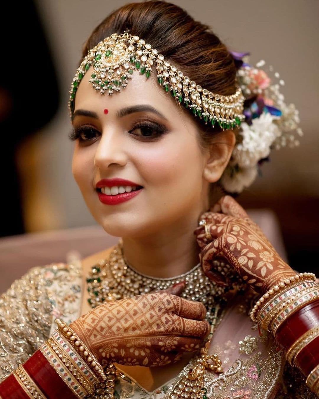 Sugandha Mishra, Sugandha and Sanket Marriage Photos, bridal swag, Dr Sanket Bhosale, The Great Indian Laughter Challenge, सुगंधा मिश्रा, संकेत भोसले