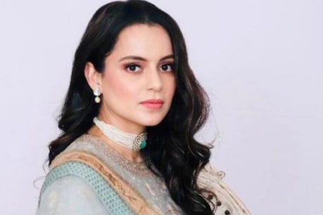 कंगना रनौत (Kangana Ranaut) ने ट्विटर अकाउंट सस्पेंड करने पर प्रतिक्रिया दी है. उन्होंने कहा कि, वे आपको बताना चाहते हैं कि आपको क्या सोचना है, बोलना या क्या करना है. मेरे पास कई प्लेटफॉर्म हैं जिनका उपयोग मैं अपनी आवाज उठाने के लिए कर सकती हूं. 