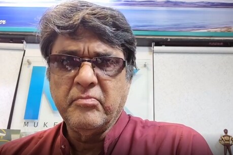 मुकेश खन्ना ने चुप्पी तोड़ लगाई लताड़, पूछा- किसने फैलाई मेरी मौत की झूठी खबर ! (फोटो साभार : iammukeshkhanna/Instagram)