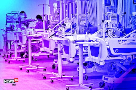 रेमडेसिविर इंजेक्शन की कालाबाजारी में तो लाखों का वेतन लेने वाले सरकारी डाक्टर तक पीछे नहीं हैं.