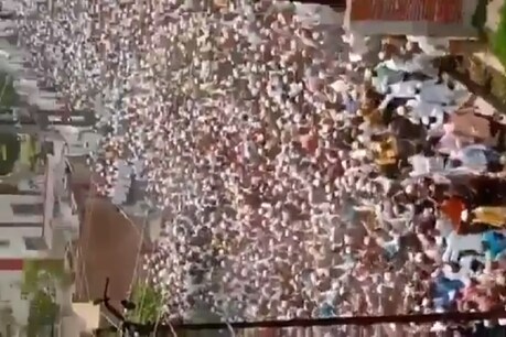 बदायू्ं में कोरोना गाइडलाइंस की जमकर उड़ी धज्जियां.