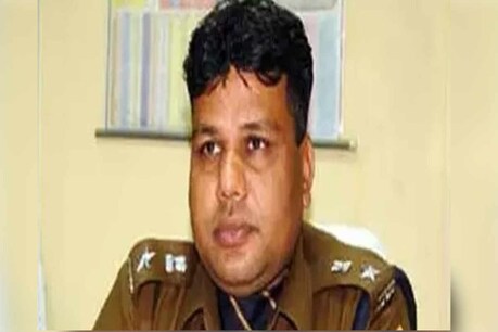 पंकज चौधरी मूलरूप से यूपी के रहने वाले हैं. चौधरी ने सेवारत रहते हुए राजस्थान के कई जिलों में एसपी के पद पर अपनी सेवाएं दी हैं. 