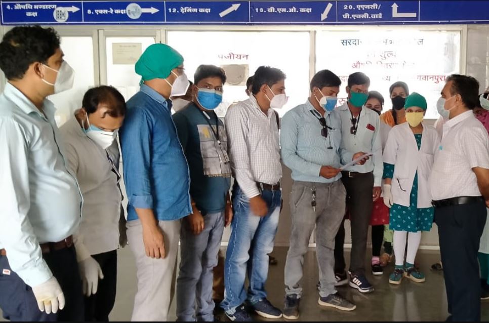 madhya pradesh news, madhya pradesh samachar, corona in madhya pradesh, health workers in madhya pradesh, मध्य प्रदेश न्यूज़, मध्य प्रदेश समाचार, मध्य प्रदेश में कोरोना, एमपी के हेल्थ वर्कर