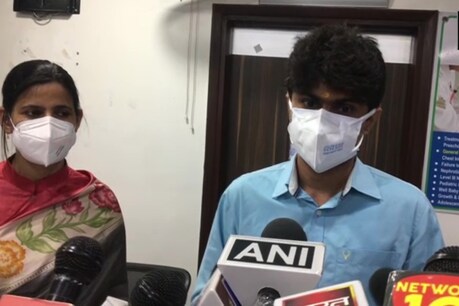 नोएडा के फेलिक्स अस्पताल में रात-दिन लगाई जाएगी कोरोना की वैक्सीन, डीएम ने की शुरुआत