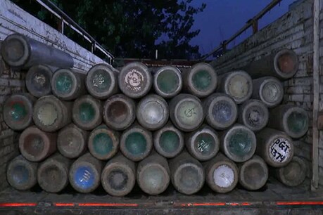 250 से अधिक सिलेंडरों में भरी थी ऑक्सीजन