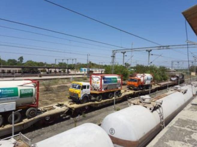 delhi news, gujarat news, what is oxygen express, oxygen supply, दिल्ली न्यूज़, गुजरात न्यूज़, ऑक्सीजन एक्सप्रेस क्या है, ऑक्सीजन सप्लाई