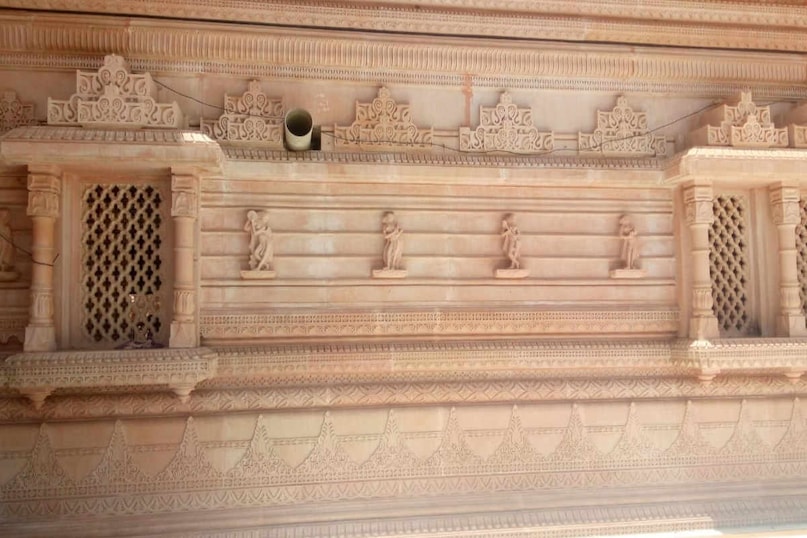 राजस्थान का सांवलिया सेठ मंदिर: यहां भगवान हैं बिजनेस पार्टनर, जानिये क्या है पूरा इतिहास Rajasthan News-Chittorgarh News-Sanwaliya Seth TempleGod is a business partner here- know what is the whole history