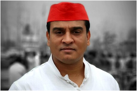 सपा विधायक हाजी इरफान सोलंकी अक्सर विवादों में रहते हैं. (फोटो साभार- Haji Irfan Solanki फेसबुक)
